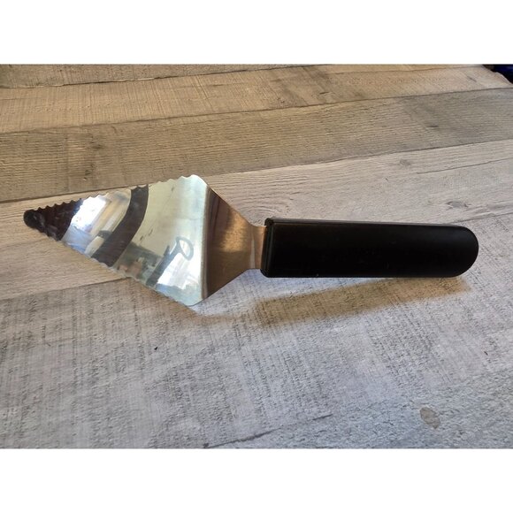 Pampered Chef Stainless Steel Pie Server Slicer Black Handle - Picture 3 of 3